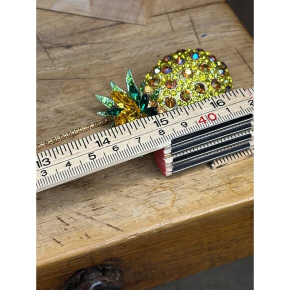 NWT Betsey Johnson Gold-Tone Pineapple Pendant Necklace With Rhinestones Long Ch - Picture 7 of 8